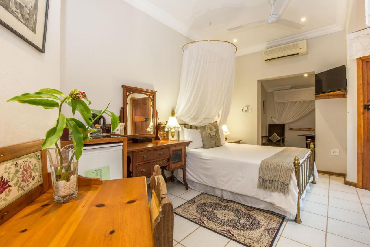 Wendy'S Country Lodge Mtubatuba Екстер'єр фото