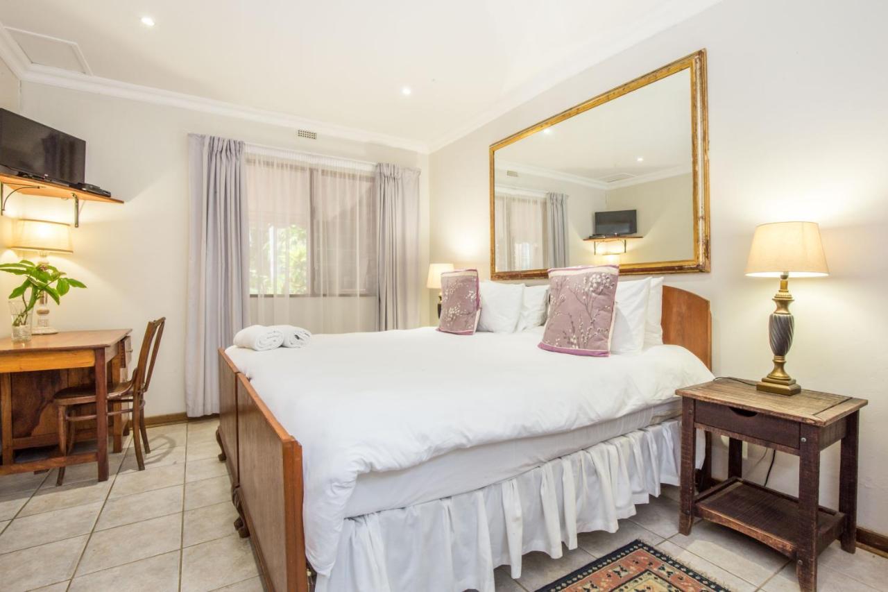 Wendy'S Country Lodge Mtubatuba Екстер'єр фото